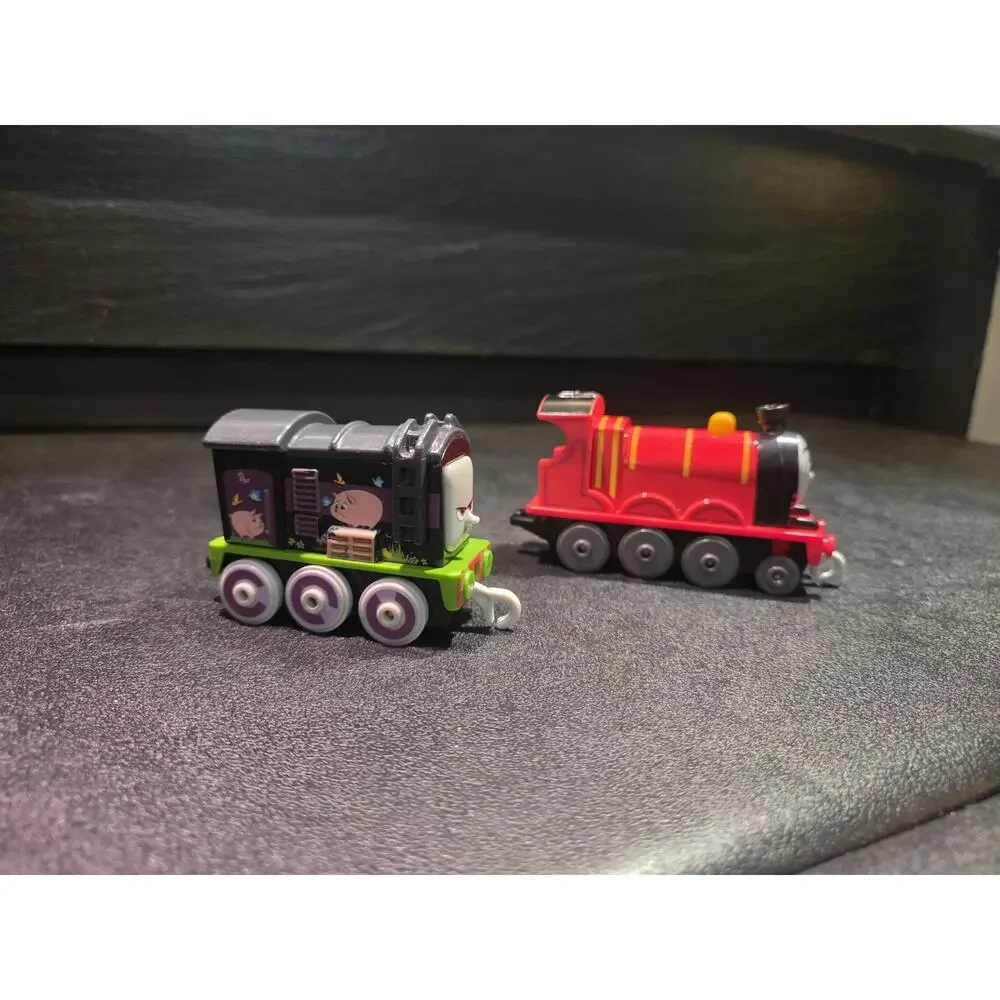 Thomas & Friends -Diesel & James- All Engines Go/Around The Farm /Pigs/Mattel